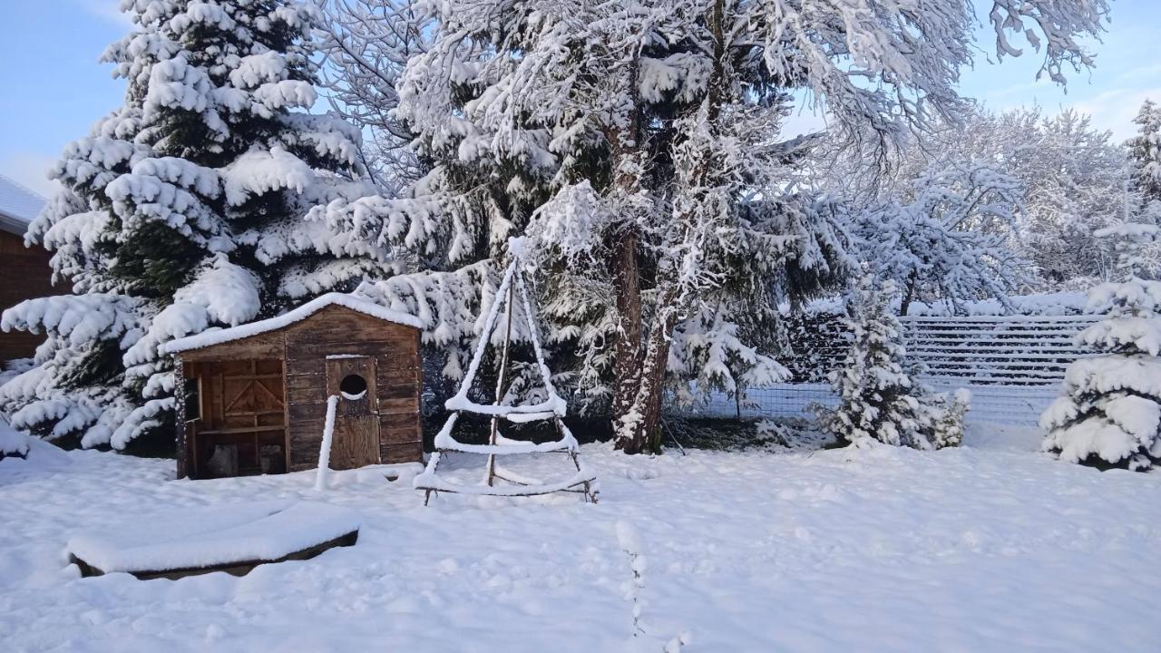 Les Jardins Des 3 Provinces- Gite Montcharvot Εξωτερικό φωτογραφία